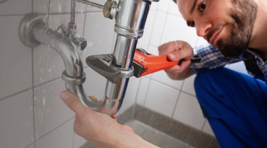 Professional same day plumber in Morton, WA